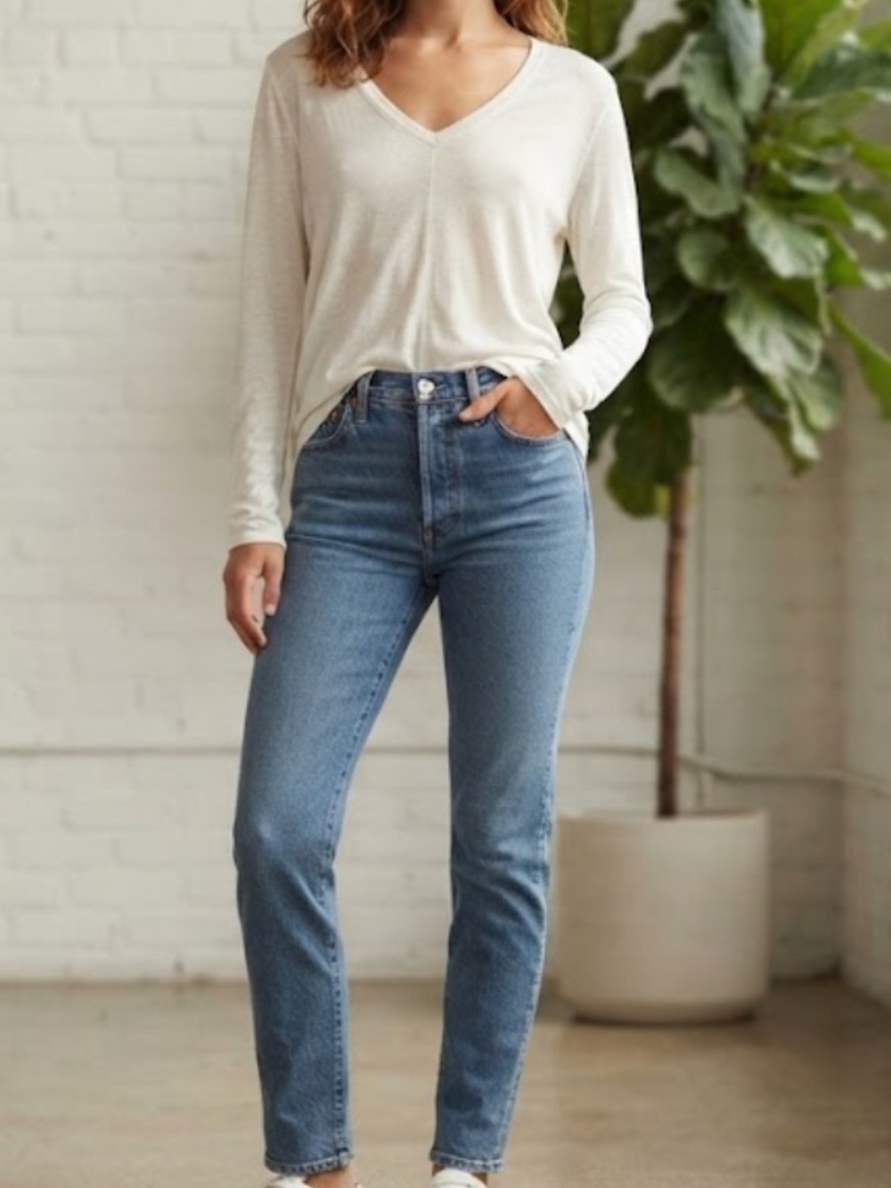 Reformation Cynthia High Rise Relaxed Straight Jeans Size 24 in Colorado Wash